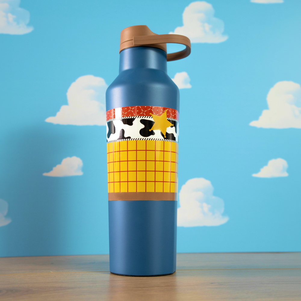toy-story-sport-canteen-p0 50f41b5cb358--PDP-WOODY.png