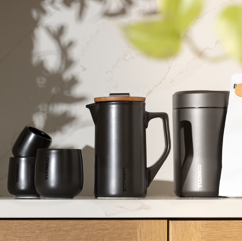 ceramic-french-press-q0 FP_Lifestyle2.png