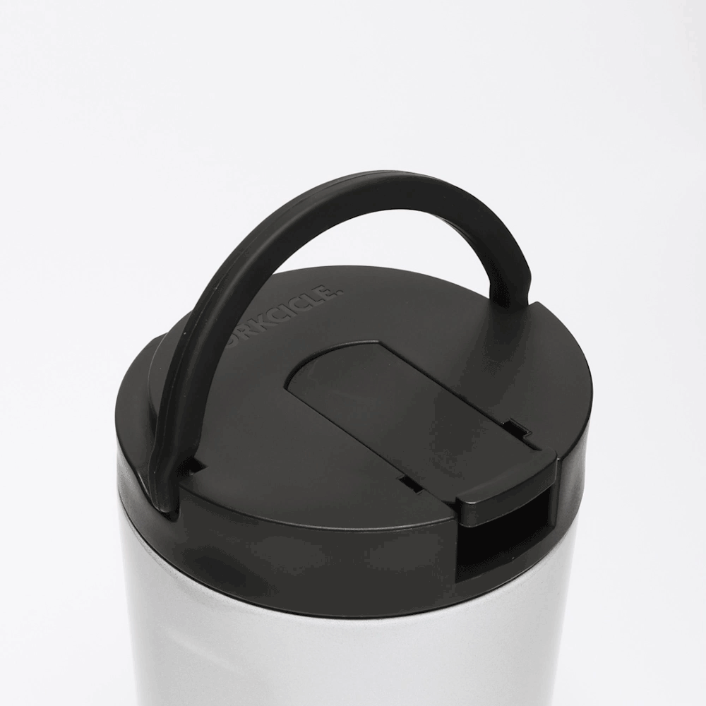 disney-kids-cup-v7 Kids_Cup_28_0906b7b6-4acf-4cb6-8c0d-d15f57c40b85.gif